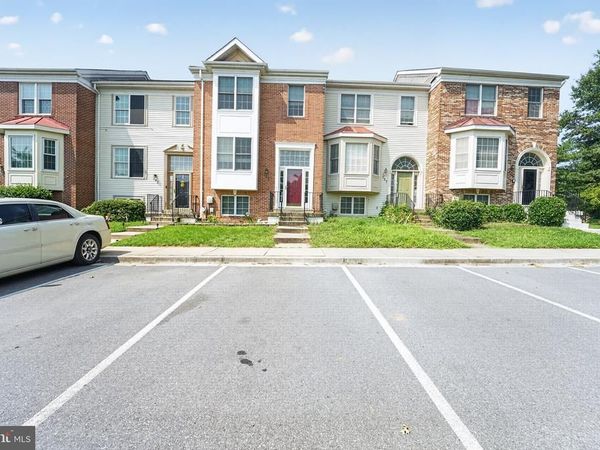 305 SAINT MICHAELS CIRCLE , ODENTON, MD 21113