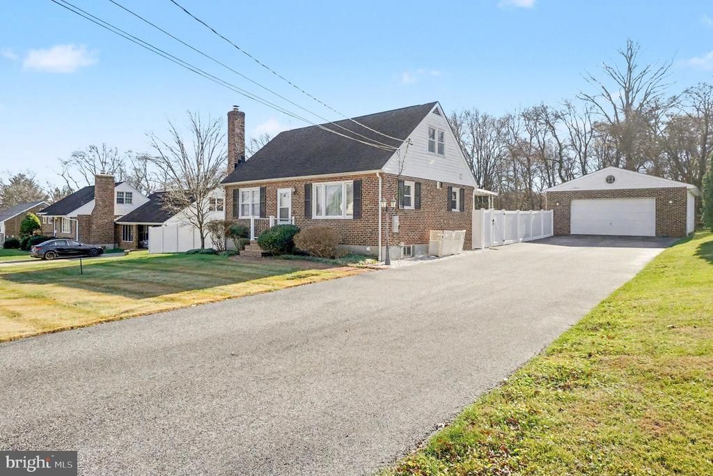 5809 PINE HILL DRIVE , WHITE MARSH, MD 21162