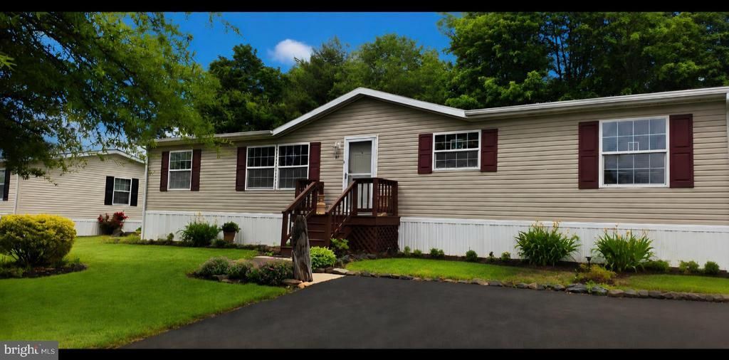 97 LEONA , CONOWINGO, MD 21918