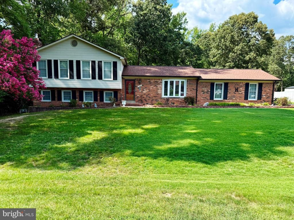 616 CLARKS RUN ROAD , LA PLATA, MD 20646