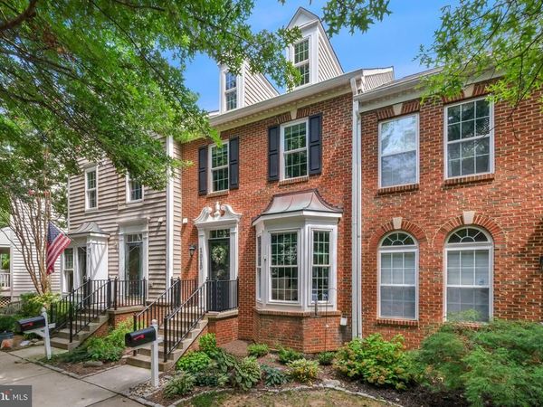 1010 MAIN STREET, GAITHERSBURG, MD 20878
