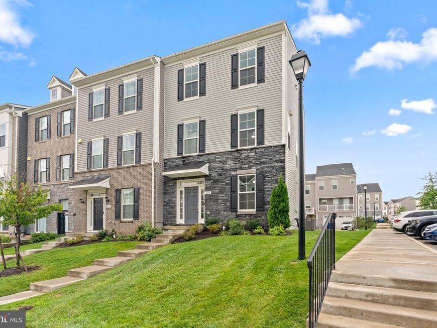 1039 Overlook Way, Laurel, MD 20707 Main Photo