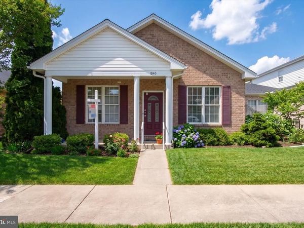 1845 MERIDIAN DRIVE , HAGERSTOWN, MD 21742