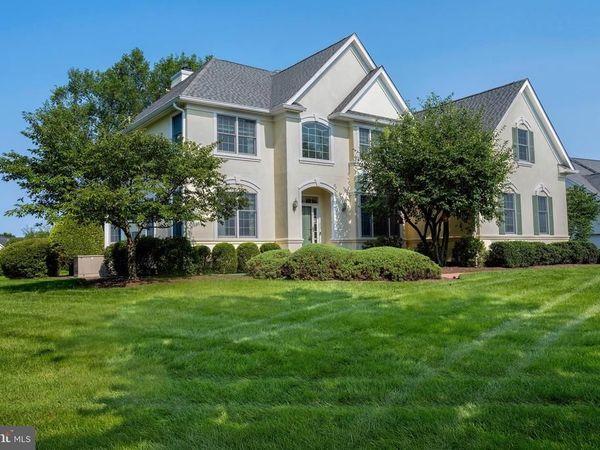 5 ALVAMAR COURT, SKILLMAN, NJ 08558