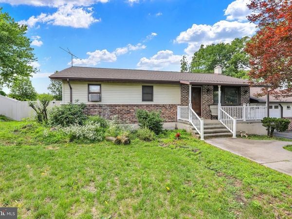 926 CHRISTMAS VILLAGE ROAD , BERNVILLE, PA 19506