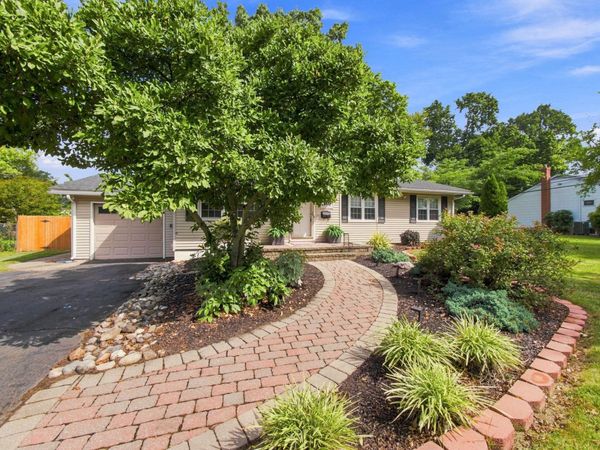 906 BIG OAK ROAD, YARDLEY, PA 19067