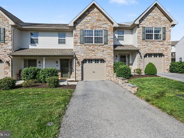 276 MELBOURNE LANE, MECHANICSBURG, PA 17055