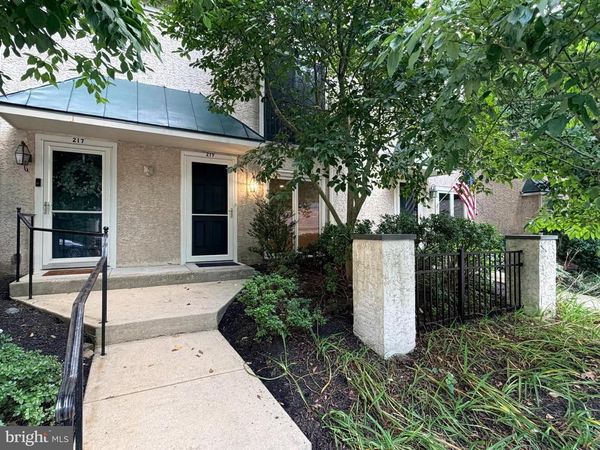 219 E DUTTS MILL WAY, WEST CHESTER, PA 19382