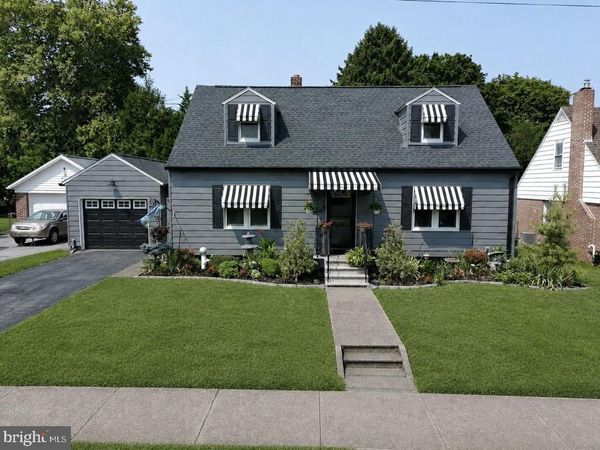 851 MIDDLE STREET, CHAMBERSBURG, PA 17201