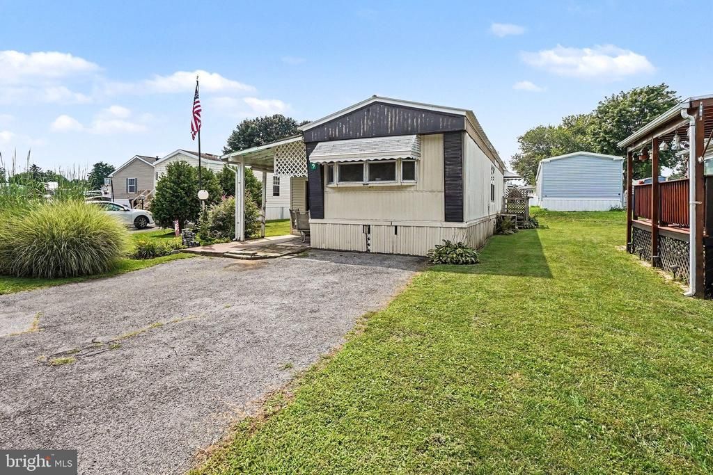 719 PALM CITY PARK, ANNVILLE, PA 17003