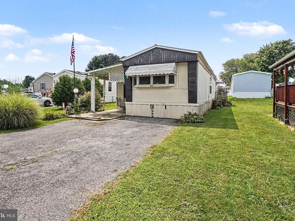 719 PALM CITY PARK, ANNVILLE, PA 17003