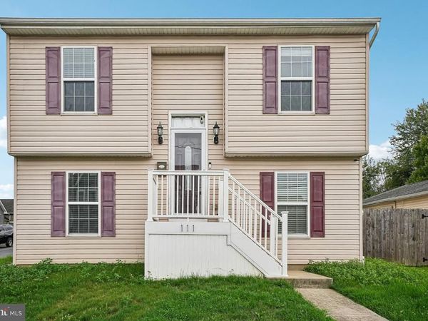 111 E KLEINHANS STREET , EASTON, PA 18042