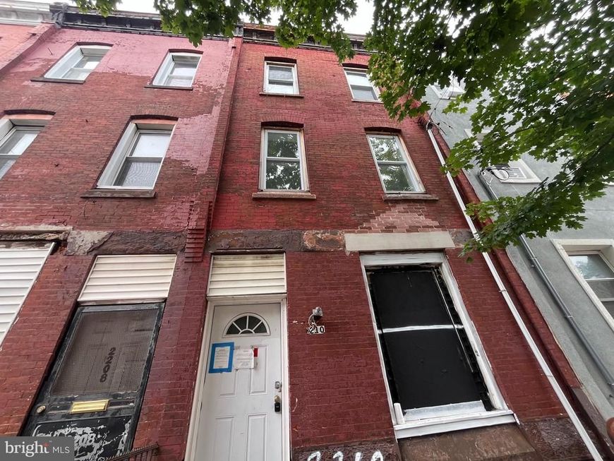 2210 N 17th Street, Philadelphia, PA 19132 Main Photo