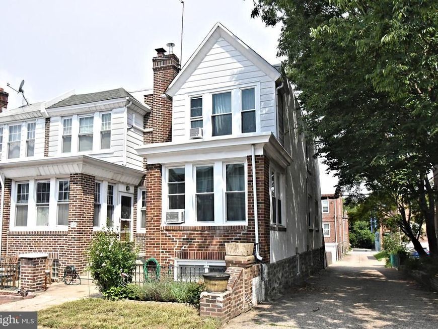 648 Gerhard Street, Philadelphia, PA 19128 Main Photo