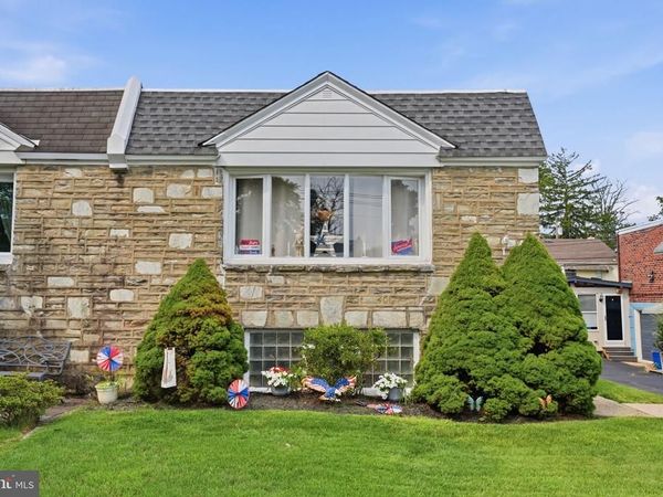 2012 TOMLINSON, PHILADELPHIA, PA 19116