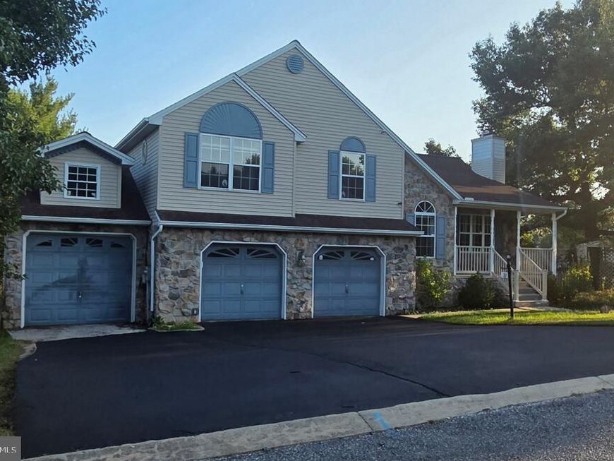 33 Brook Hollow Avenue, Felton, PA 17322 Main Photo