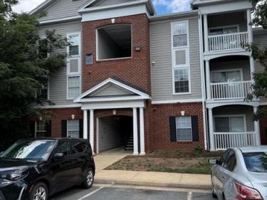 195 YELLOWSTONE DRIVE, Unit 302, CHARLOTTESVILLE, VA 22903