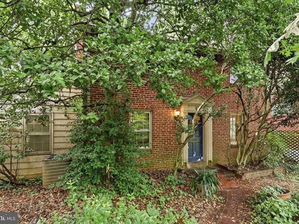 1200 N POWHATAN STREET, ARLINGTON, VA 22205