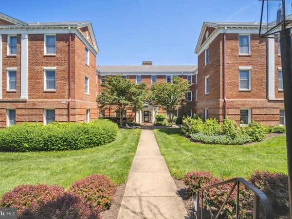 906 S WASHINGTON STREET, Unit 302, ALEXANDRIA, VA 22314
