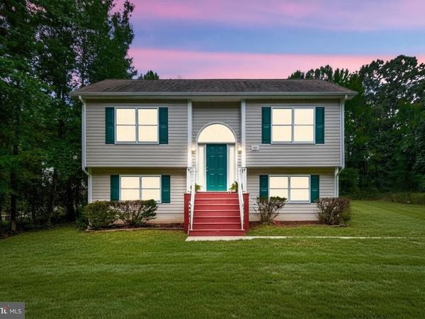 737 GLEN COVE DRIVE , RUTHER GLEN, VA 22546
