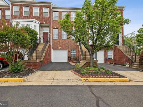 2525 JAMES MADISON CIRCLE, HERNDON, VA 20171
