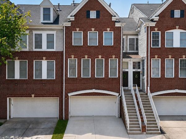 46183 CECIL TERRACE, STERLING, VA 20165