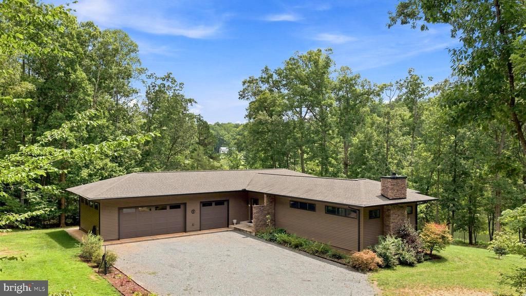 20492 Shore Drive, Orange, VA 22960 Main Photo