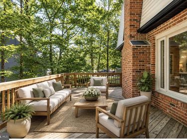 1002 ISABELLA DRIVE, STAFFORD, VA 22554
