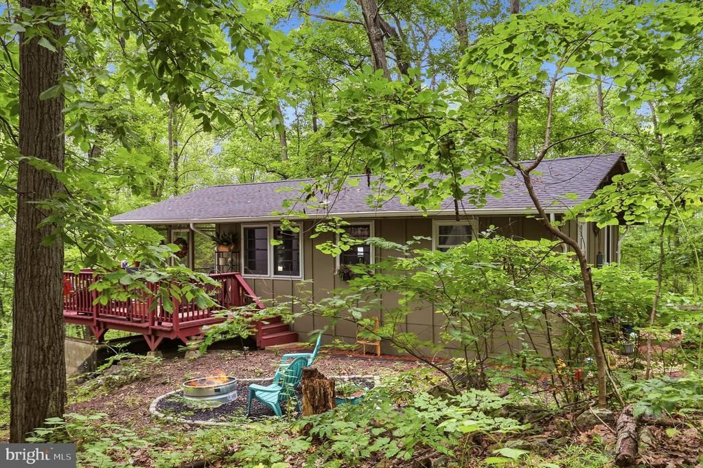 92 Shady Tree Lane, Front Royal, VA 22630 Main Photo