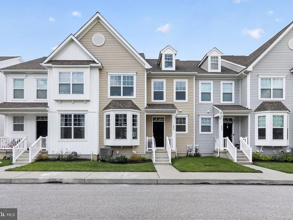604 ALBION PLACE, DOWNINGTOWN, PA 19335