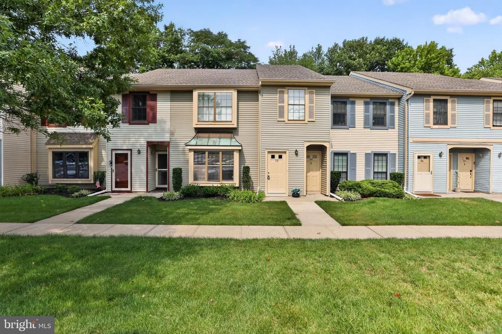 179 Wyndham Place, Robbinsville, NJ 08691 Main Photo