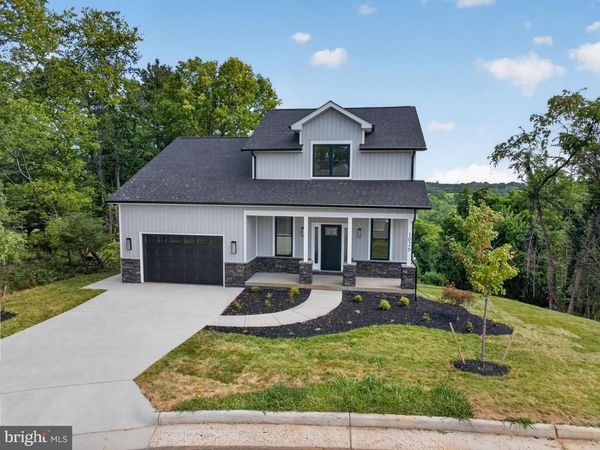 1026 NORTHVIEW AVENUE, FRONT ROYAL, VA 22630