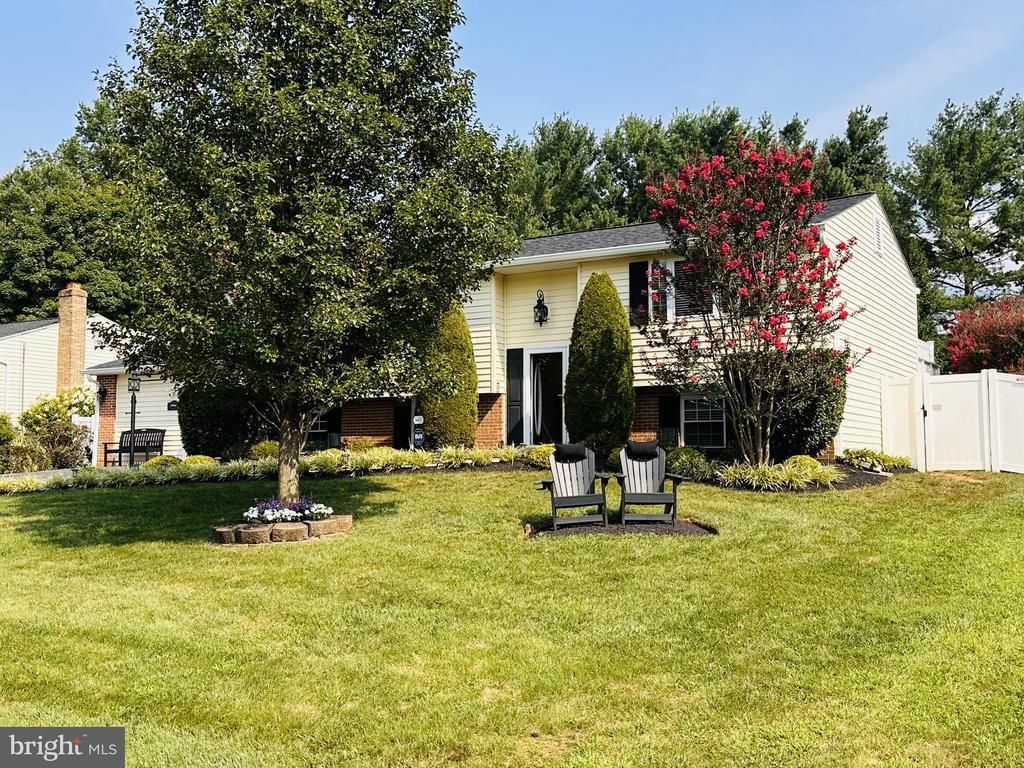 19016 HEMPSTONE COURT , POOLESVILLE, MD 20837