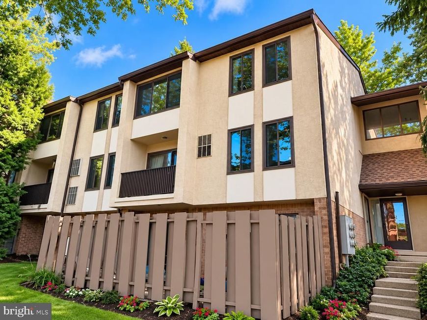 5-2 Aspen Way, Unit 2, Doylestown, PA 18901 Main Photo