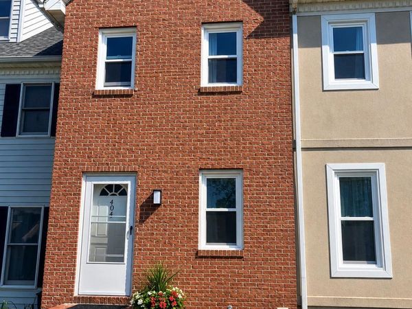 404 CARDINAL ROAD, LITITZ, PA 17543