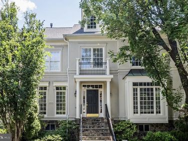 10103 FARR OAK PLACE, FAIRFAX, VA 22030
