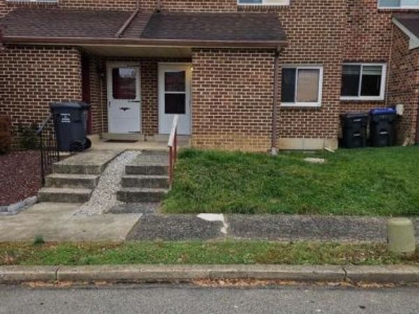 38 MARKEL ROAD , MALVERN, PA 19355