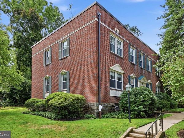 500 E LANCASTER AVENUE , Unit 127A, WAYNE, PA 19087