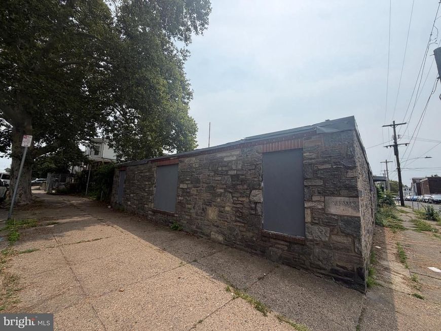 408 10 W Chew Avenue , Philadelphia, PA 19120 Main Photo
