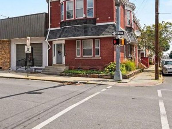 400 N 9TH STREET, LEBANON, PA 17046