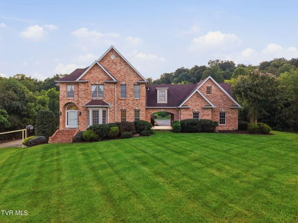 4017 Glen Alpine Road, Kingsport, TN 37660