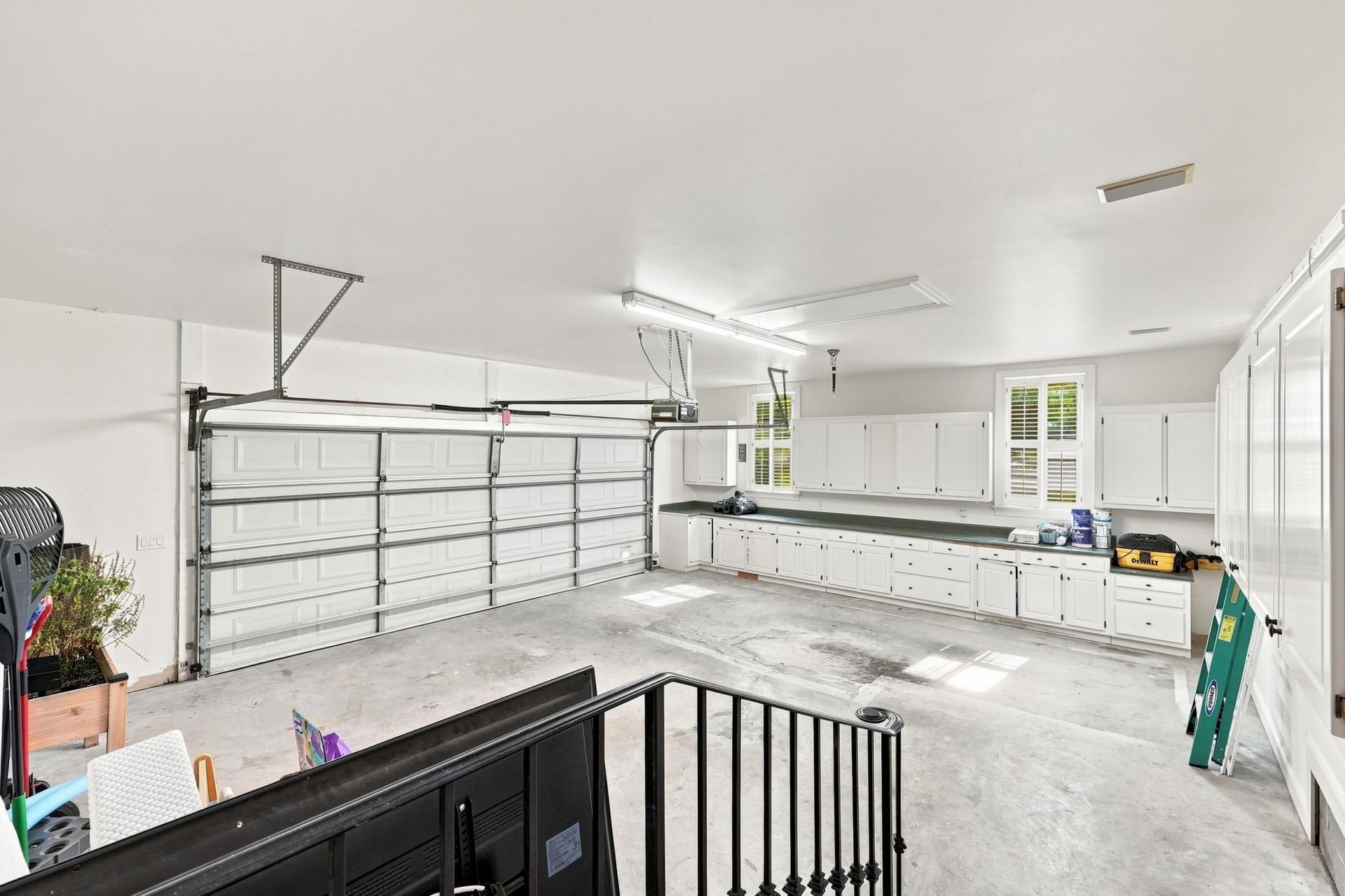 3766 Annandale Dr. Photo 23