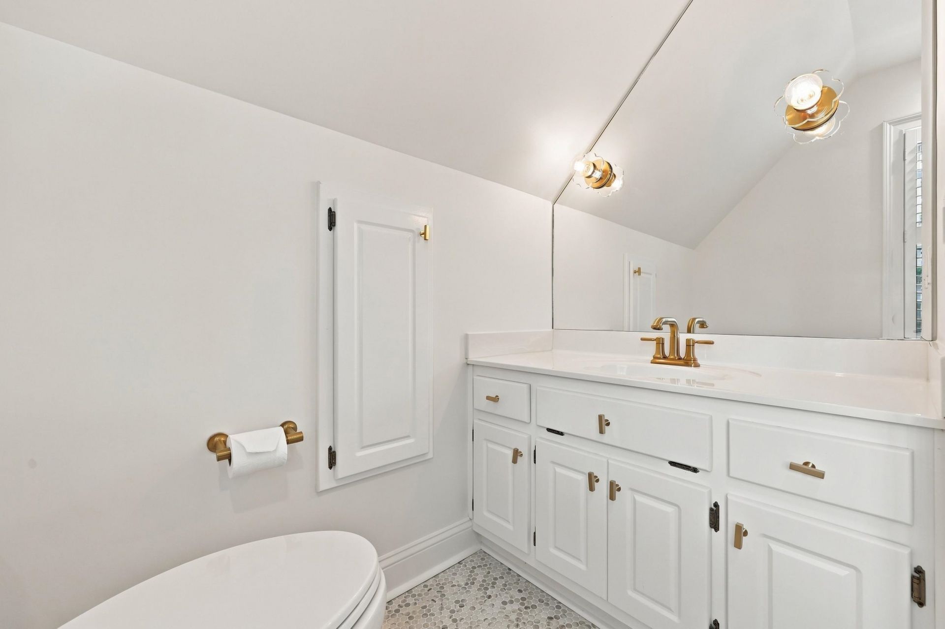 3766 Annandale Dr. Photo 27