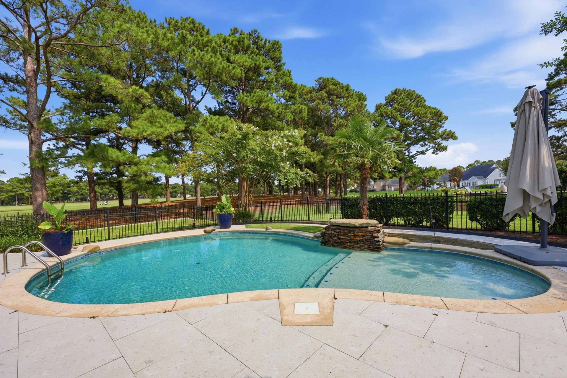 3766 Annandale Dr. Photo 35