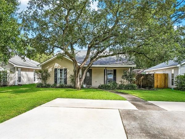 40780 CHINCHAS CREEK Road , Slidell, LA 70461