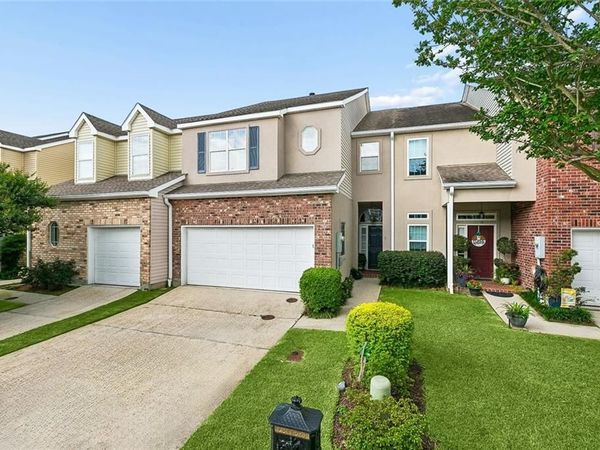 5 W NOUVEAU Lane, Metairie, LA 70003
