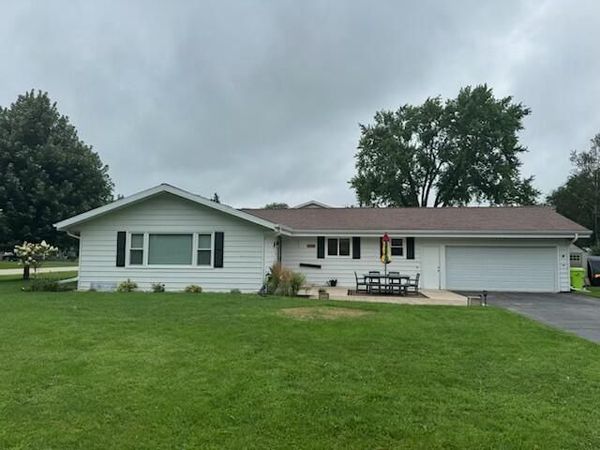 1008 Hilger ROAD, Hartland, WI 53029