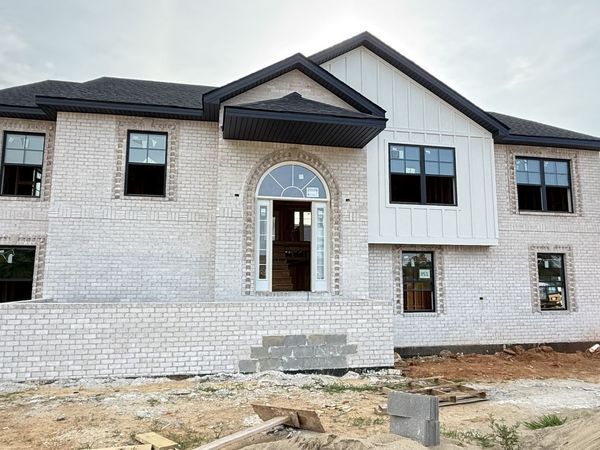 351 Hereford Farms , Clarksville, TN 37043