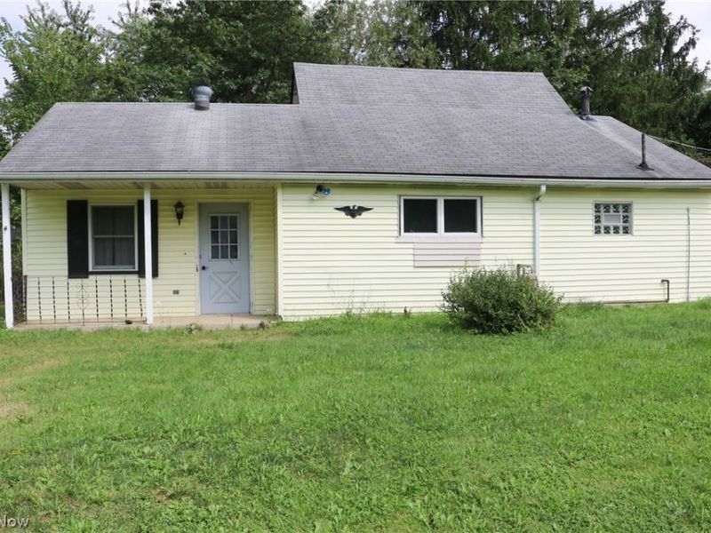 27305 bagley Road, Olmsted Township, OH 44138 Photo 3