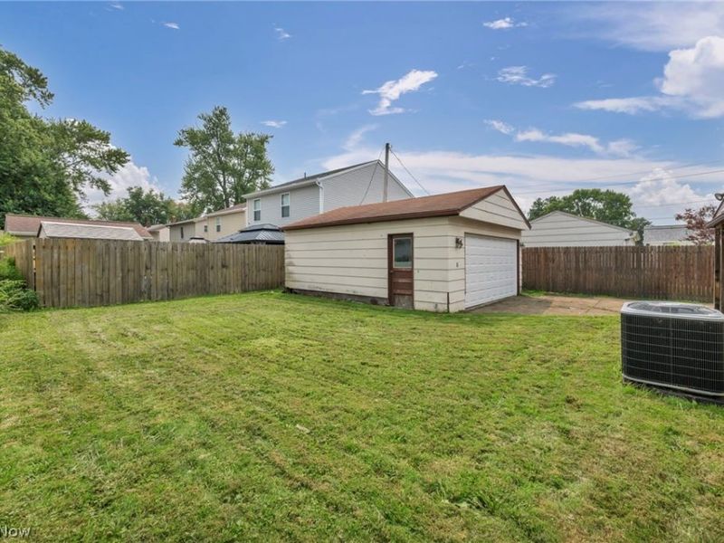 37338 Lakeshore Boulevard, Eastlake, OH 44095 Photo 29